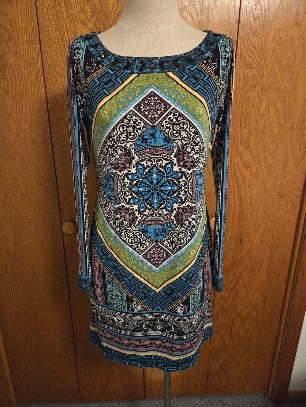 HALE BOB Long Sleeve Multi-Color Printed Shift Dress. Size Medium.